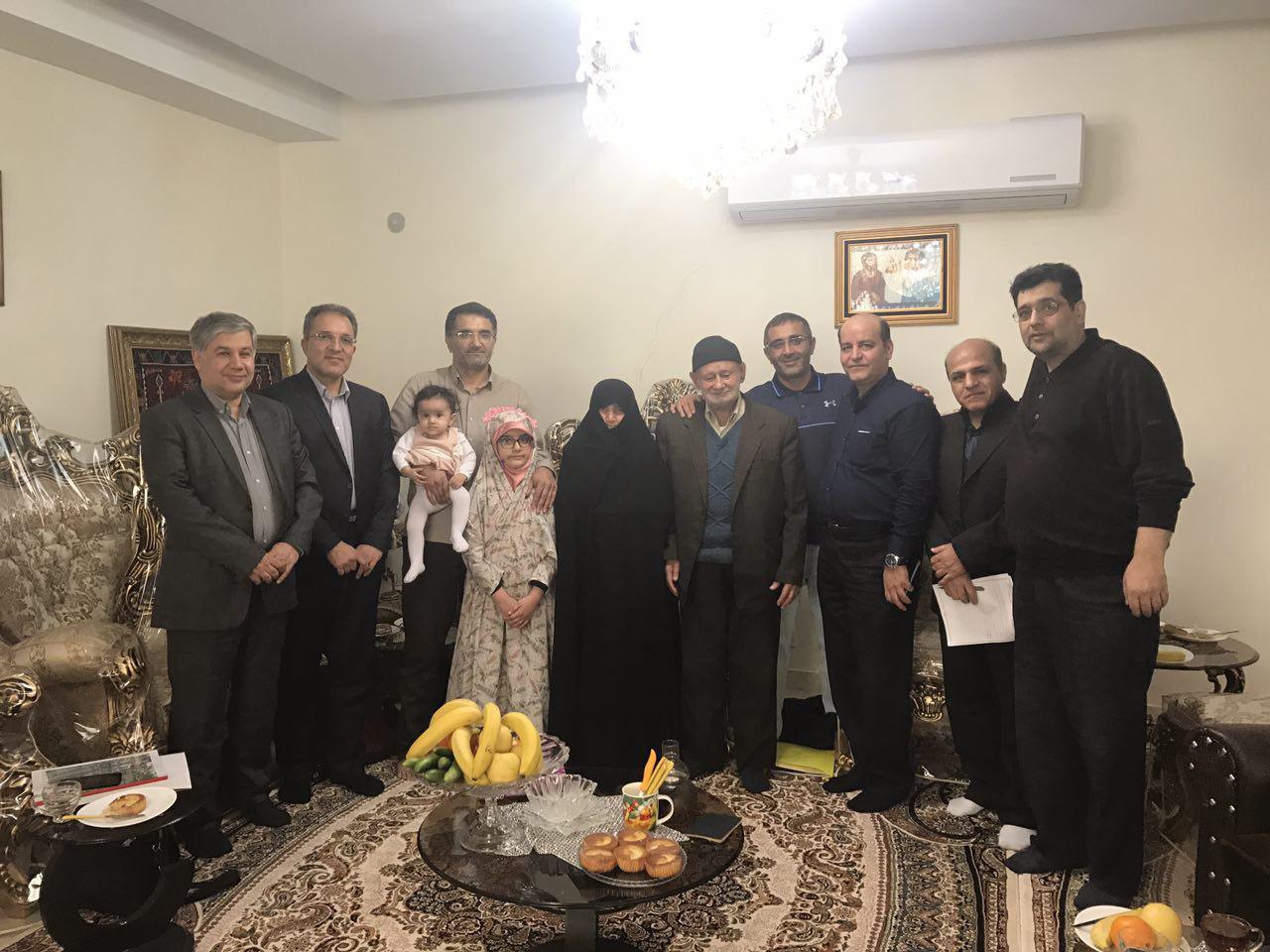 دیدار کلانتری و شفیعی با خانواده شهیدان چپردار