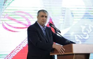 صنعت هسته‌ای قابل مذاکره و معامله نیست