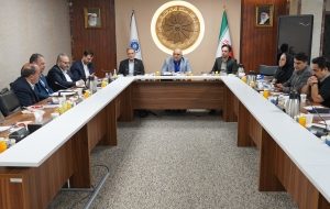 تداوم بخشنامه‌ها و محدودیت‌های بانکی و گمرکی صادرات را زمین‌گیر می‌کند
